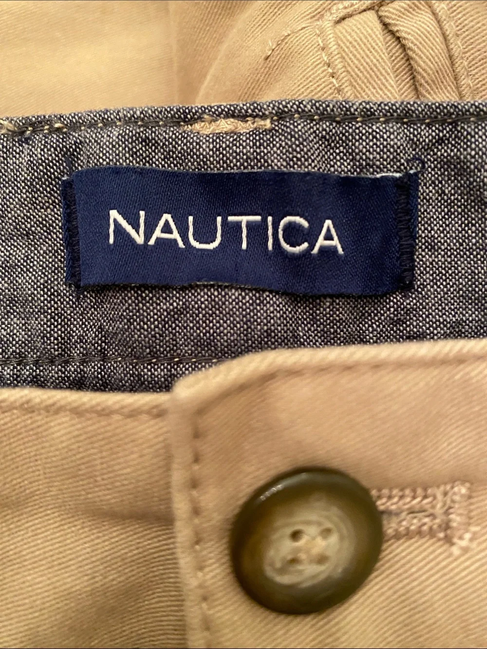 Nautica Khaki Men’s Deck Shorts • Classic Fit • Waist 40